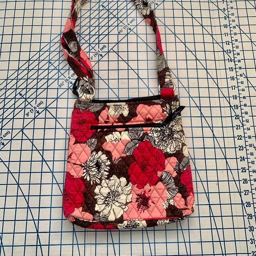 Vera Bradley Hipster Crossbody Bag in Retired MOCHA ROUGE